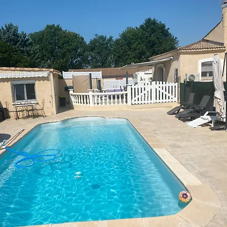 Cigales, Piscine Et Clim * Canaules-et-Argentieres