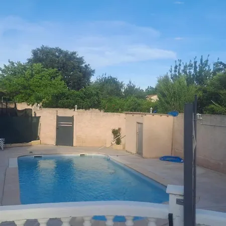 Cigales, Piscine Et Clim *